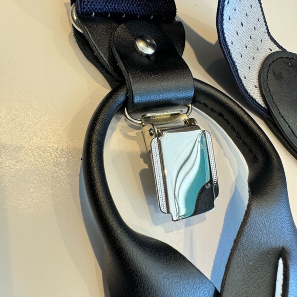 Black Elastic Suspenders with Leather trim and metal Clips - Picture 2 of 3